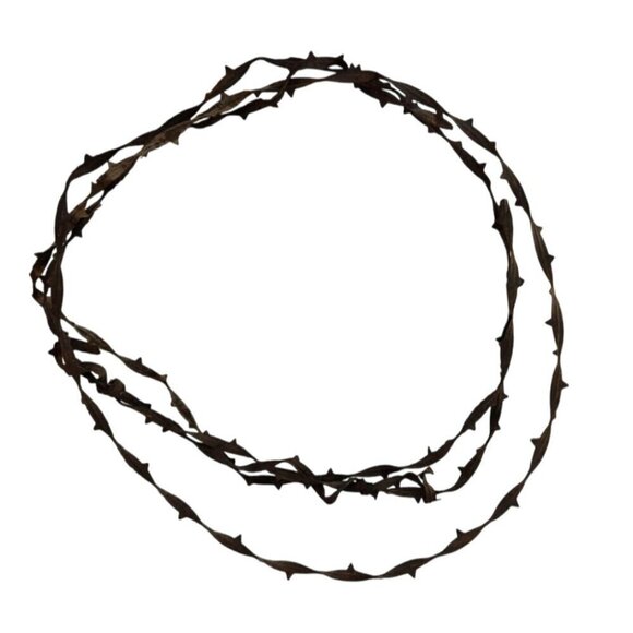 Rustic Vintage Barbed Wire Wreath Garland - 3 Loops - Industrial Farmhouse Count - Picture 1 of 6